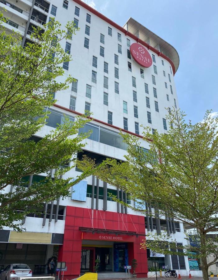 Sense Hotel Taiping Exteriör bild